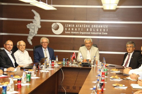 İzmirli ihracatçı istedi Türk Eximbank faiz swapı işlemlerine başlıyor