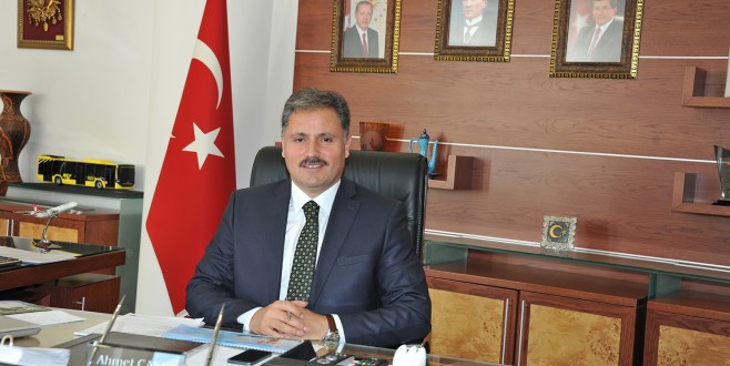 KADIN, AİLE VE TOPLUMUN TEMELİDİR