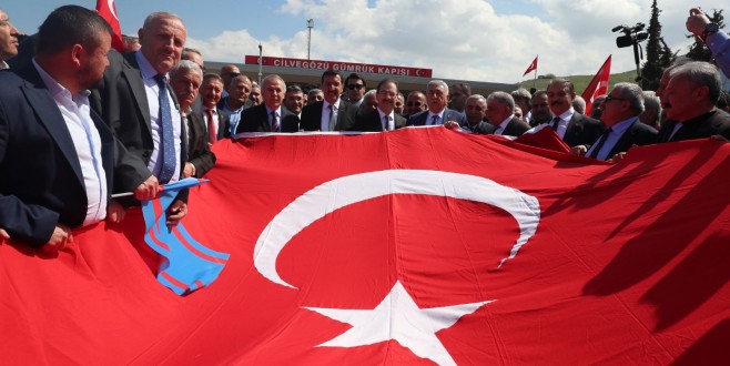 Keskin:  “‘Esnaf Camiası Ekmeğini Bölerek Paylaşır, Ama Vatanı Böldürmez”