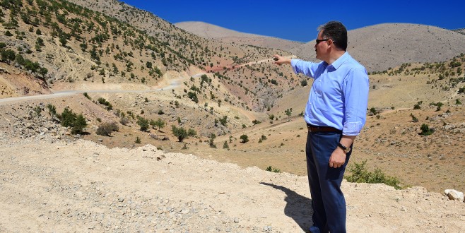 Kırsal Mahallelerde Yolun Önemi Daha Fazla Hissediliyor