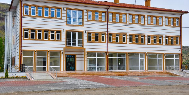 KOZLUCA ÇOK AMAÇLI SOSYAL TESİSİ HİZMETE HAZIR