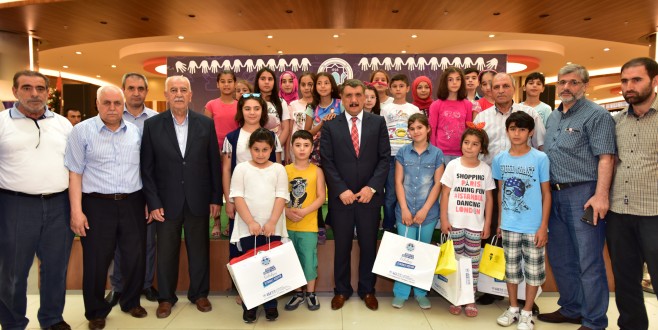 ‘KÜÇÜK HAYALLER, BÜYÜK MUTLULUKLAR’ PROJESİ ÖDÜLLERİ VERİLDİ