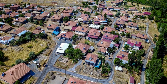 Kurucuova Ve Reşadiye Mahalle Yolları Asfaltlandı