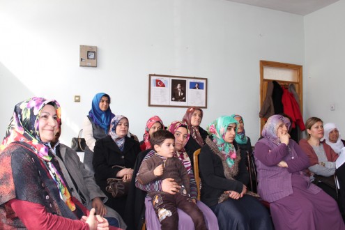 MADDE BAĞIMLILIĞI KONUSUNDA AİLELER BİLGİLENDİRİLDİ