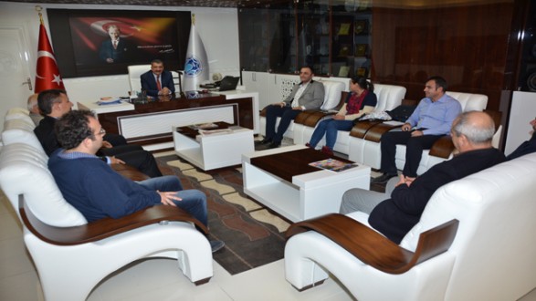 MALATYA GAZETECİLER CEMİYETİ YÖNETİMİ, GÜRKAN’I ZİYARET ETTİ