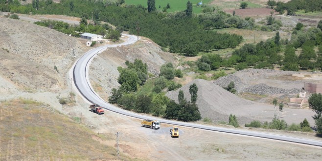 Merdivenler Mahallesinin Yolları Asfaltlandı