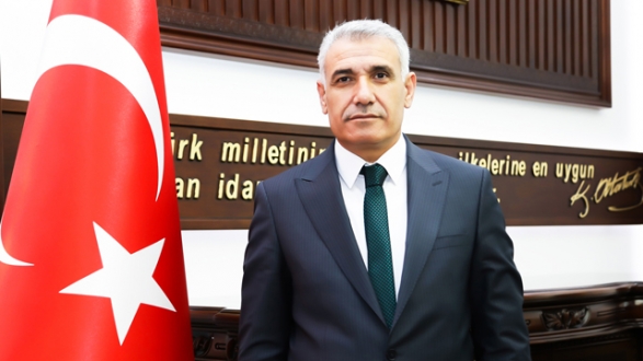 “Merhum Özal, Gelecek Kuşaklara Temiz Bir Siyasi Miras Bırakmıştır”