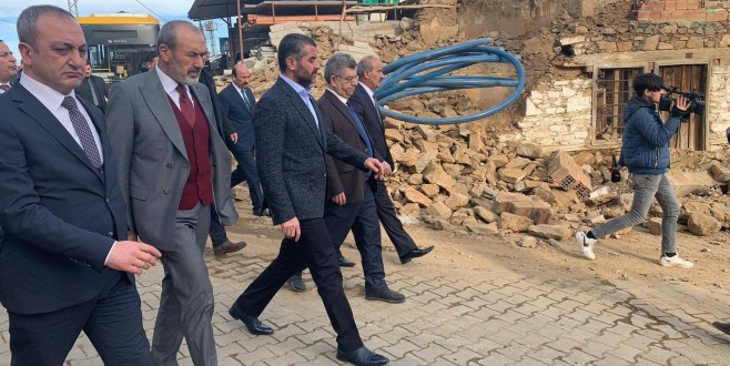 MHP Heyeti, Depremzedelerle Biraraya Geldi