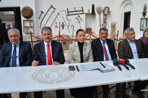Millet iradesinin tek özne olduğu bir sistemi koyuyoruz