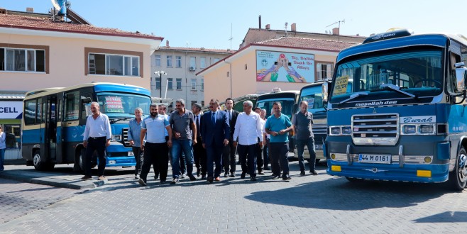 Minibüs Duraklarında Yapılan Düzenleme Çalışmaları Tamamlandı