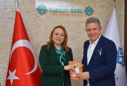 MTÜ Kariyer ve Marka Sohbetlerine Spiker Arıkan konuk oldu