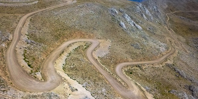 Nemrut Dağı’nın  3 Km’lik Yolu Yapılıyor