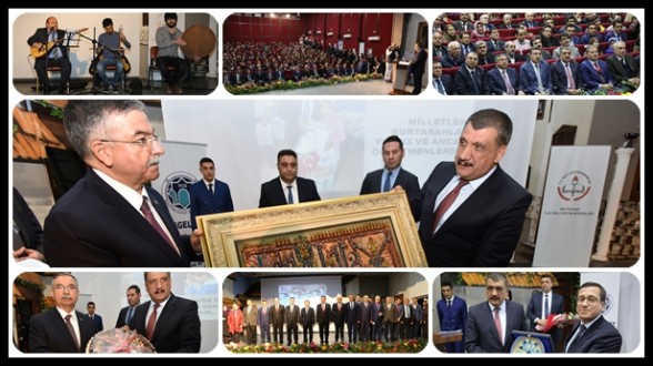 “Öğretmenden Öğretmenine Mektup” Adlı Yarışmanın Ödülleri Verildi