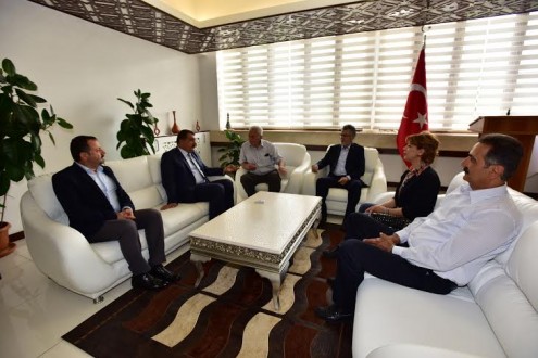 ÖNCE KAYMAKAMA ANLATMIŞTI ŞİMDİ BELEDİYE BAŞKANINA