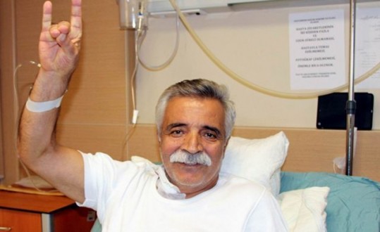 Ozan Arif’in Ölümü Ülkücü Camiayı Yasa Boğdu