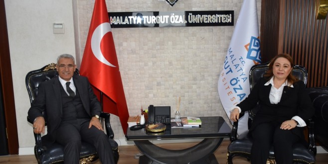 Karabulut, “Amacımız Üniversitemizi Uluslararası Marka Yapmaktır”