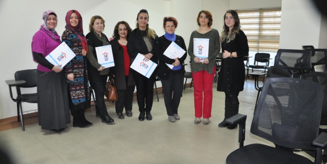 SAĞLIK MÜDÜRLÜĞÜ ÇALIŞANLARINA YÖNELİK“KORUYUCU AİLE” TANITIM EĞİTİMİ YAPILDI