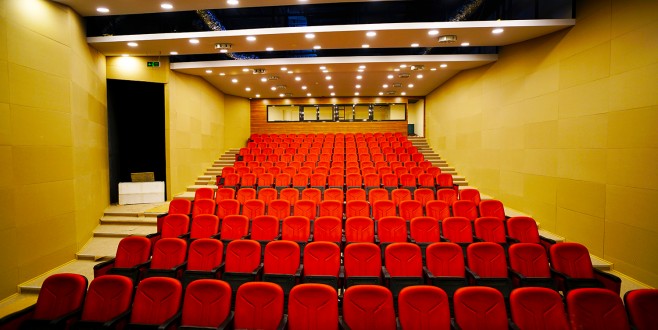 Sanat Merkezine 200 Kişilik Çok Amaçlı Salon