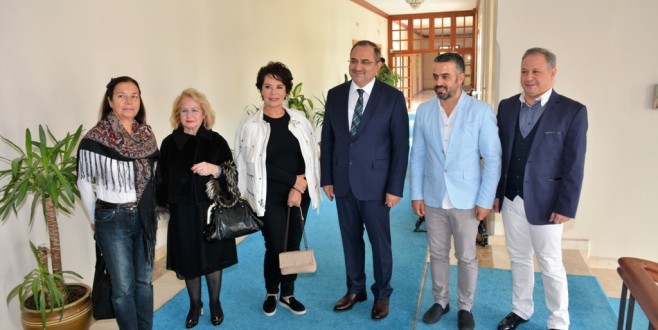 Sanatçılar, Vali Kaban'ı Ziyaret Etti