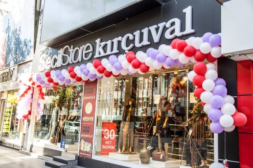 SEÇİL STORE KIRÇUVAL MAĞAZALARI, SONBAHAR-KIŞ SEZONUNU AÇTI