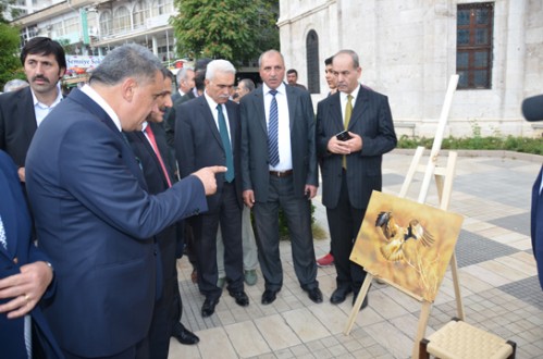 ŞEMSİYE SOKAK, VATANDAŞLARIN BÜYÜK BEĞENİSİNİ KAZANIYOR