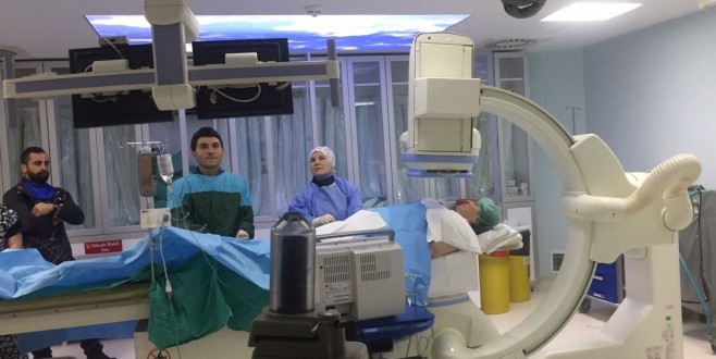 Tel İle kalpteki anormal Damar Kapatıld