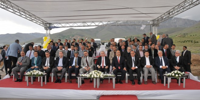 Türkiye’nin En Büyük Güneş Enerjisi Santrali ve Tıp Eğitimi Kompleksi Törenle Açıldı