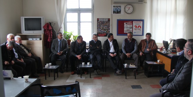 “TÜRKİYE YARI AÇIK CEZAEVİNE DÖNDÜ”