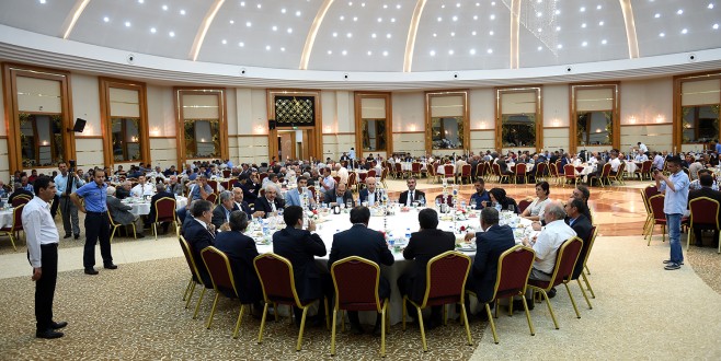 ÜLKEMİZDEKİ HUZUR VE İSTİKRARIN KIYMETİNİ BİLMELİYİZ