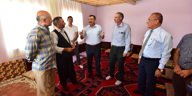 Uluköy Ve Gülümuşağı Mahallesinin Yolları Asfaltlanıyor