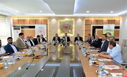 Vali Baruş, 2019 Yılı Kayısı Rekoltesini Açıkladı