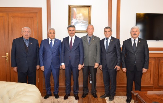 Vali Baruş'a Vakıf Ve Derneklerden Hayırlı Olsun Ziyaretleri