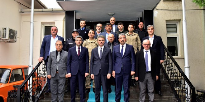 Vali Baruş Darende’de Kurum Yetkilileri ve Muhtarları Bir Araya Getirdi