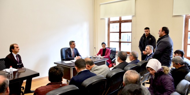 Vali Baruş, Halk Günü Toplantısında Vatandaşlarla Buluştu
