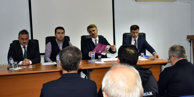 Vali Baruş, Kale'de Muhtarlarla Bir Araya Geldi