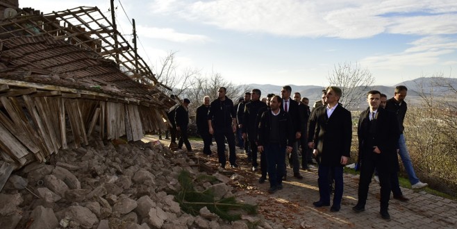 Vali Baruş, Kale ve Merkez İlçelerde İncelemelerde Bulundu