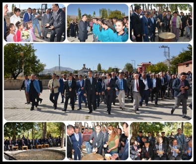Vali Toprak Aşure Proğramına Katıldı