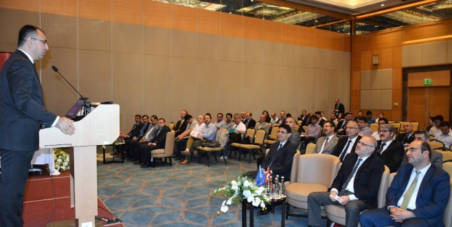 Vali Toprak, Rekabetçi Sektörler Programına Katıldı