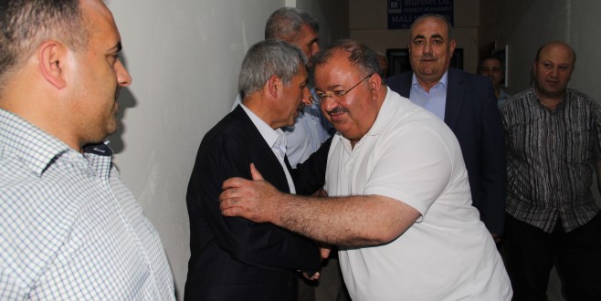 YALÇIN, ALİKANLILAR DERNEĞİNİ ZİYARET ETTİ