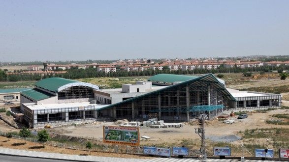 YAŞAM VE SPOR MERKEZİ İNŞAATI DEVAM EDİYOR