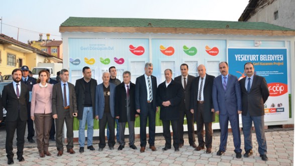 YEŞİLYURT BELEDİYESİ  ‘GERİ DÖNÜŞÜM EVİ’ OLUŞTURUYOR