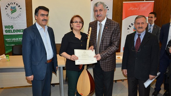 Yeşilyurt Yeşil Konak Öğrencilerine Kurs Bitirme Belgesi Verildi