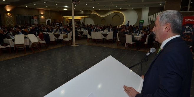 YEŞİLYURTTA BAŞARILI OLAN ÖĞRENCİ VE ÖĞRETMENLER ÖDÜLLENDİRİLDİ