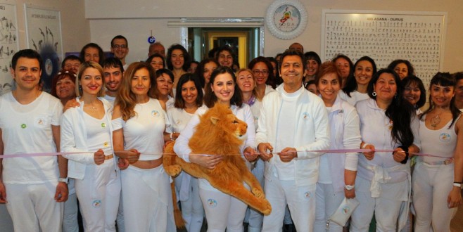 Yoga Academy 102. Merkezini  İzmir,Hatay’da Açtı!