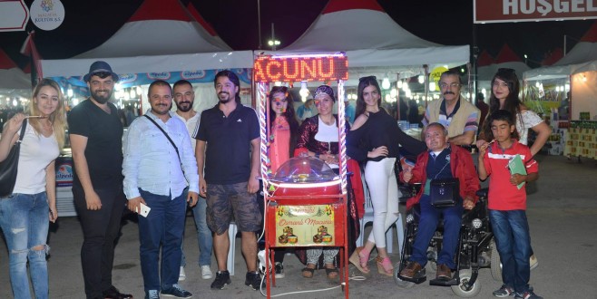 Yönetmen Haydar Işık Malatyalı Genç Sanatçılarla İftarda Bir Araya Geldi