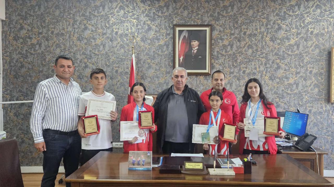 “GENÇLERİN SPORA YÖNELMESİ İÇİN ÇALIŞIYORUZ”