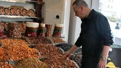 MALATYA KAYISISI ÜZERİNDEN POLEMİK ŞEHİRLERE ZARAR VERİYOR
