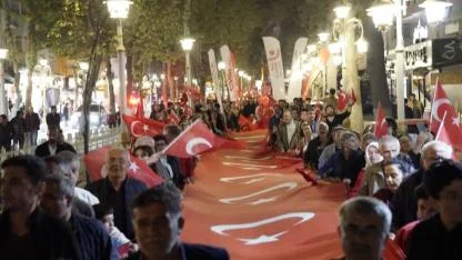 MALATYA’DA CUMHURİYET YÜRÜYÜŞÜ YAPILDI
