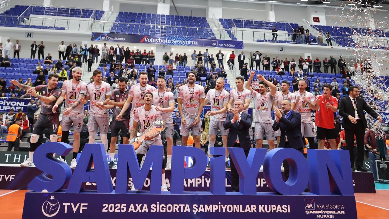 ŞAMPİYONLAR KUPASI ŞAMPİYONU ZİRAAT BANKKART