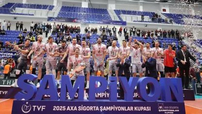 ŞAMPİYONLAR KUPASI ŞAMPİYONU ZİRAAT BANKKART